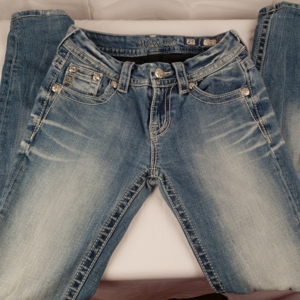 Miss Me Skinny Angel Wing Jean's Light washed - Picture 1 of 7